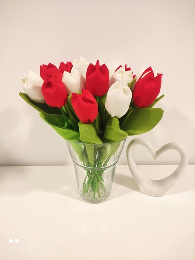 tulipány z látky :-)